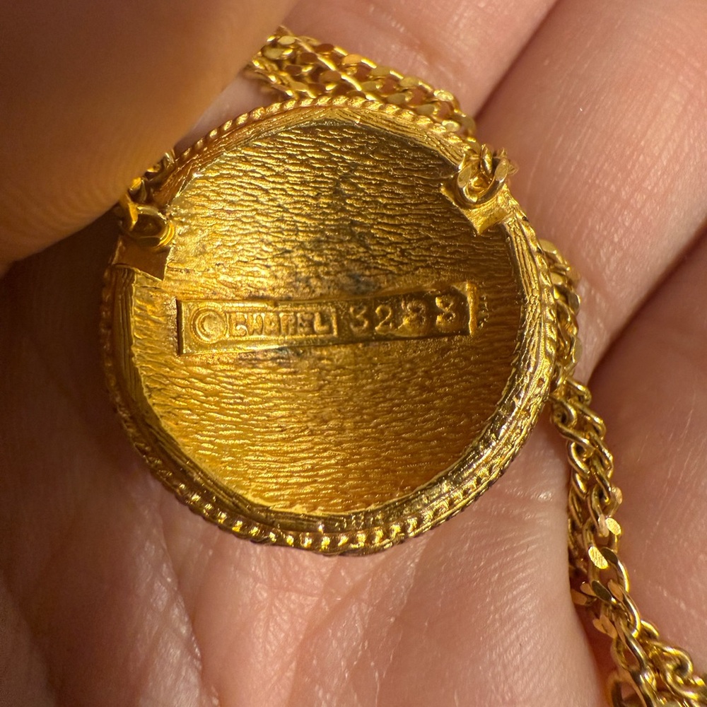 CHANEL Gold Necklace with Logo Pendant - Picture 8 of 11